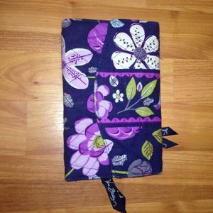 Vera Bradley Wallet (nightingale pattern)