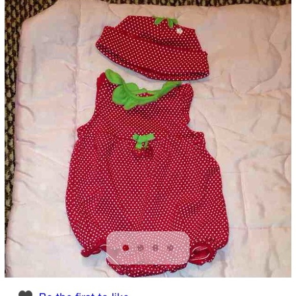 Gymboree Strawberry outfit - Picture 1 of 2