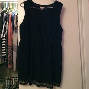 Black maternity shirt with lace