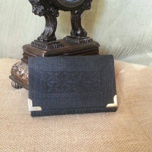 Laga Handbags - Small Laga Wallet