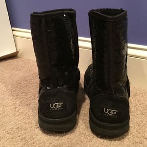 black short sparkly UGGS