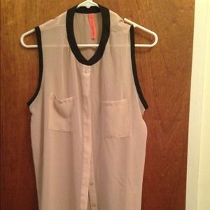 Eight sixty long silk sleeveless blouse Medium