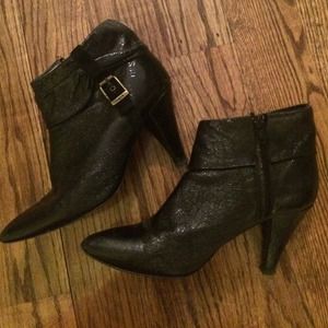 Rafé black booties