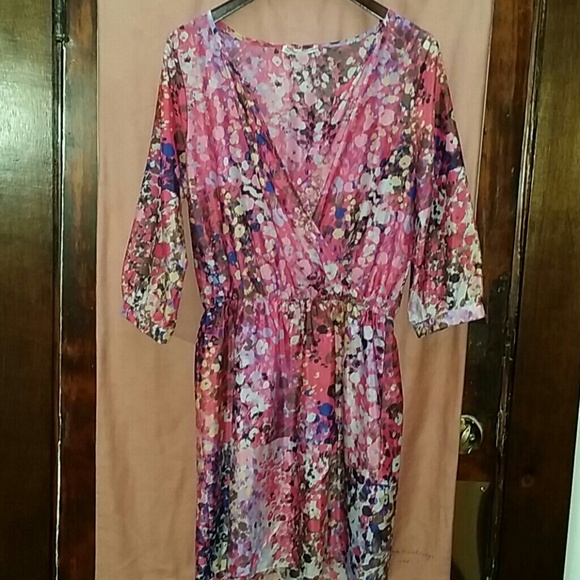 dress - Picture 1 of 1