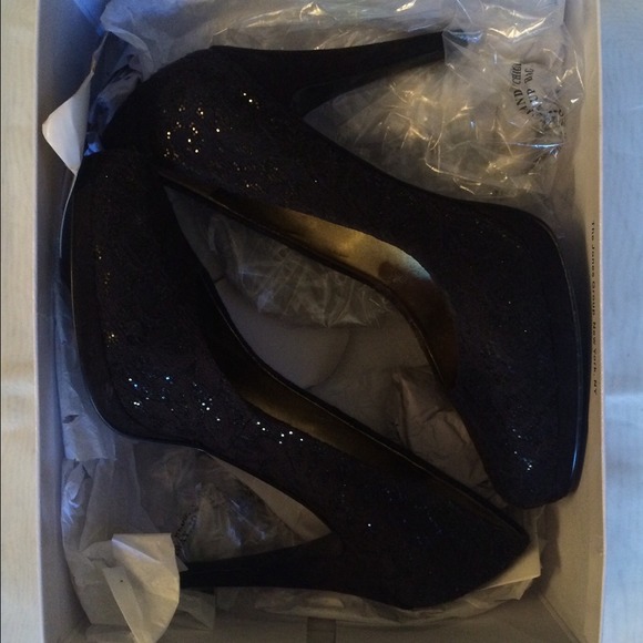 Nine West Black Heels NWOT