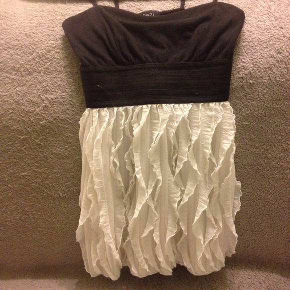 Cute Rue 21 shirt!!