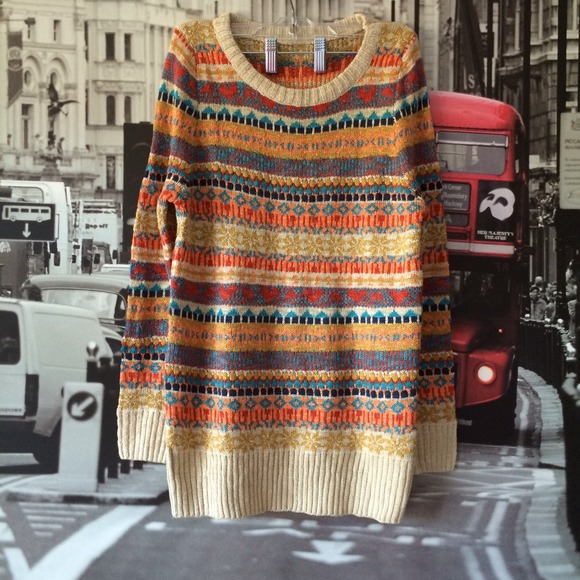 🚫SOLD on V🚫Brandy Melville Tribal Knit Sweater