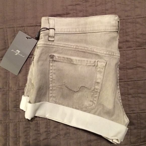 7 for all mankind gray shorts