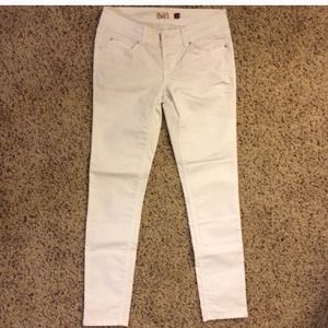 white ankle jeans