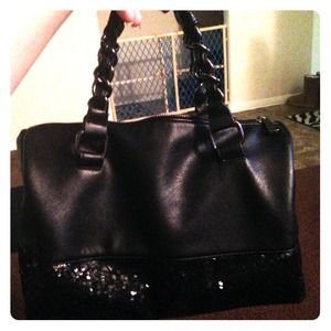 Beautiful express handbag