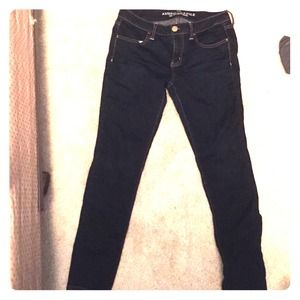 Like New American Eagle Sz 8 Short Skinny Jegging