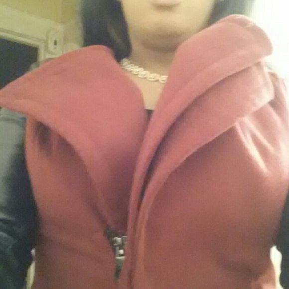 Coat - Picture 2 of 4