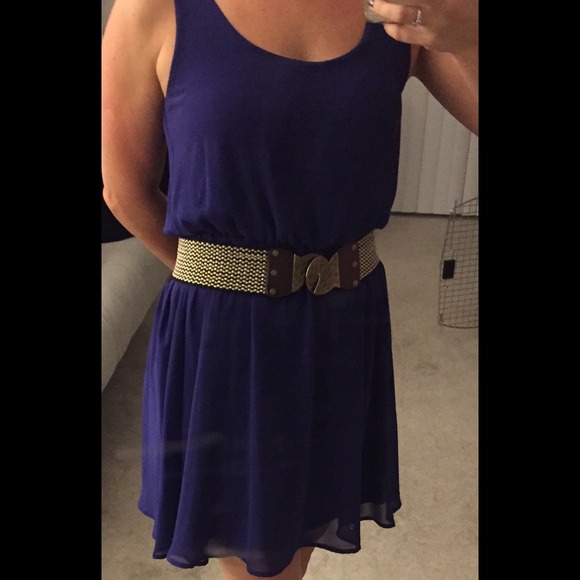 Dress - Picture 2 of 2