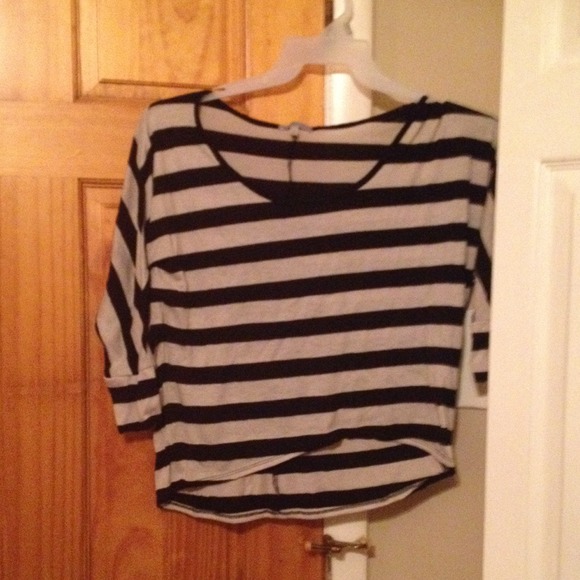 Black and grey top