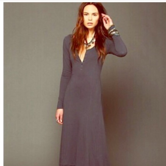 LOOKING FOR THIS DRESS FREE PEOPLE. Size large! - Picture 3 of 4