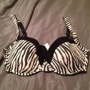 Black and white Bra