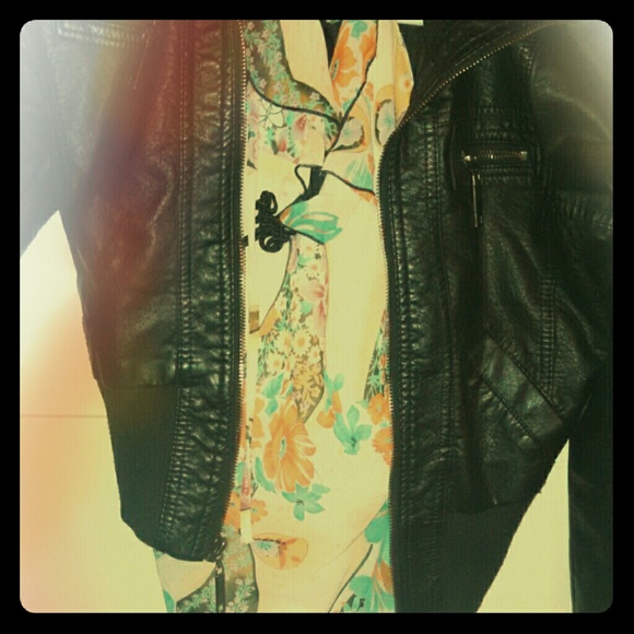 Floral Miss Me tank top