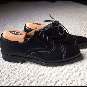 Bally Leather Lace-Up Vintage Shoes