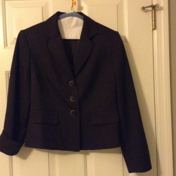 Evan Picone two piece suit brown