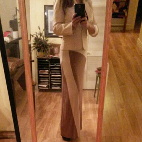 Tahari amazing pin stripe ivory blazer nwot - Picture 2 of 3