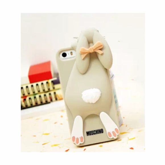 BUNDLE New bunny iPhone 5/5s case and minion case