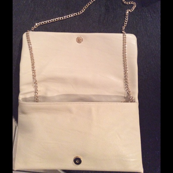Daniel Espinosa- beige clutch/shoulder bag w/studs - Picture 4 of 4