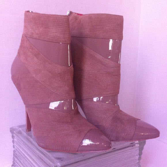 Charles Jourdan Paris Boots - NWOT Charles Jourdan Paris nude booties