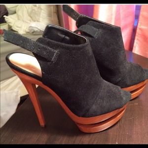 **Searching4 this jessica Simpson Cat heel n sze 7