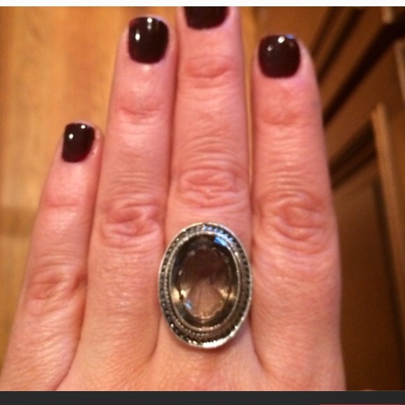 Ring - Picture 2 of 2