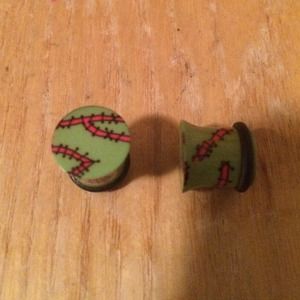 Zombie Skin acrylic single flare plugs