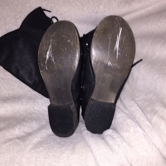 🍁Boots🍁 - Picture 3 of 3