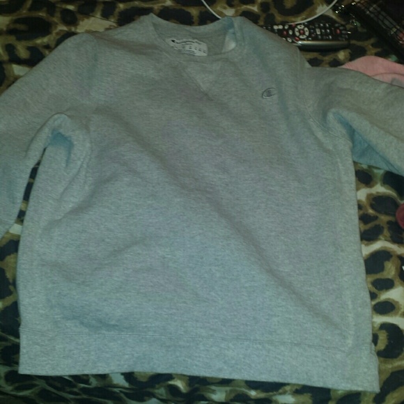 CHAMPION grey sweater