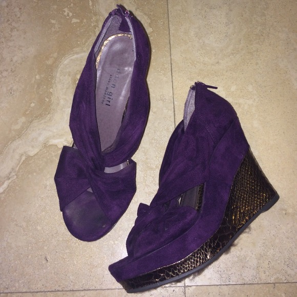 Steve Madden Purple wedges