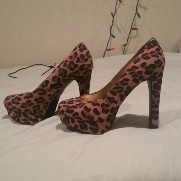 Never Before Worn Leopard Print Pumps