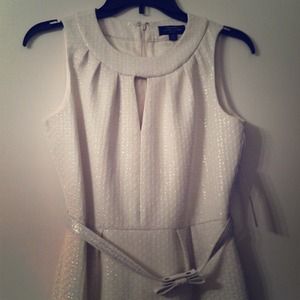 *Host Pick!* Gorgeous Tahari dress.. NWT!