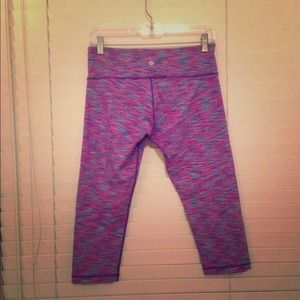 THE OG-original pair of LULU Lemon wunder crops