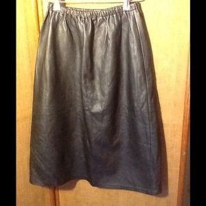 Black genuine leather skirt