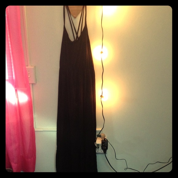 NWT maxi dress from Hollister with a free perfume