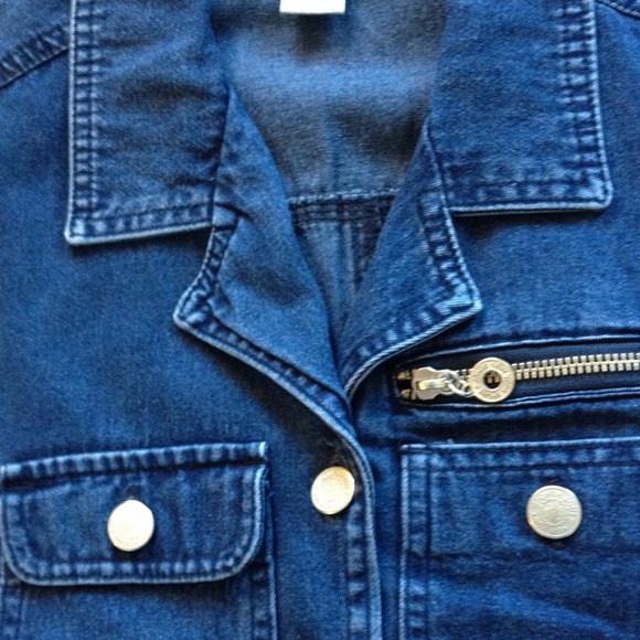 Jeans vest. - Picture 2 of 2