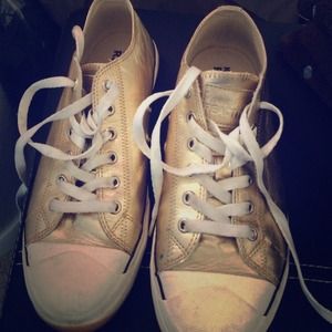 kenneth cole reaction tennis shoes