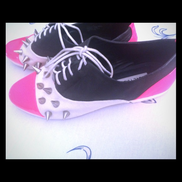 Customized Steve Madden Oxford Style Shoes.