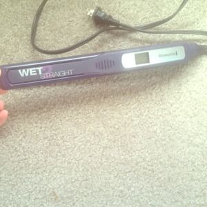 Remington Wet 2 Straight Hair Straightener!