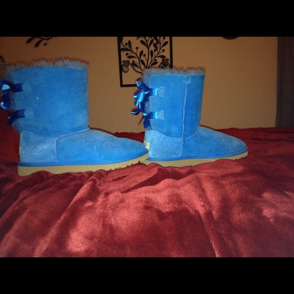 blue bailey button UGGS