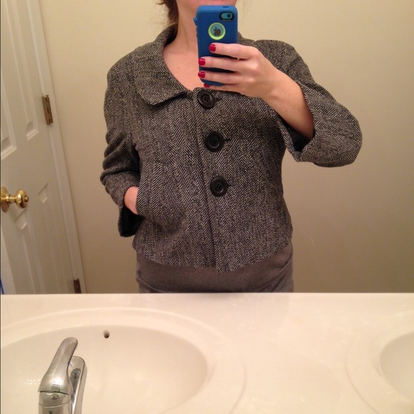 Lull Jackets & Blazers - Lull Gray Black White Herringbone Cropped Jacket