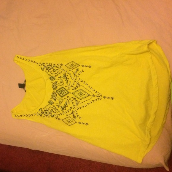 Forever 21 embellished yellow tank