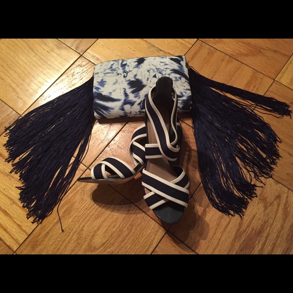 Tie dye fringe clutch