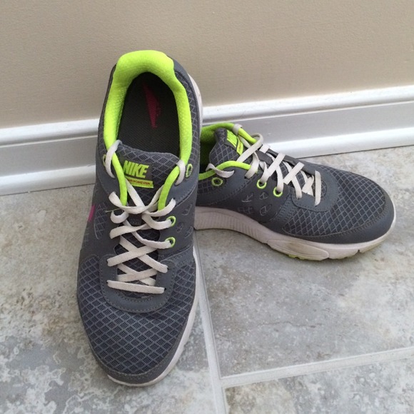 Nike Lunar Forever sneakers size 8.5