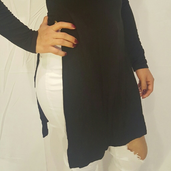 Black long sleeve double slit top S NEW - Picture 2 of 4