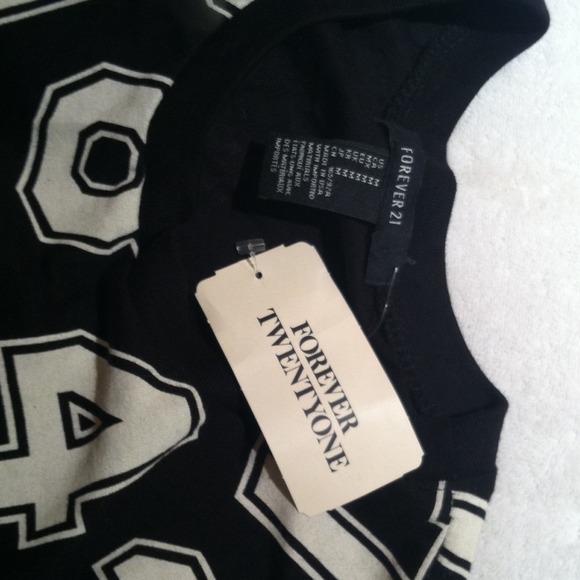 Forever 21 tank top with tags! - Picture 2 of 3