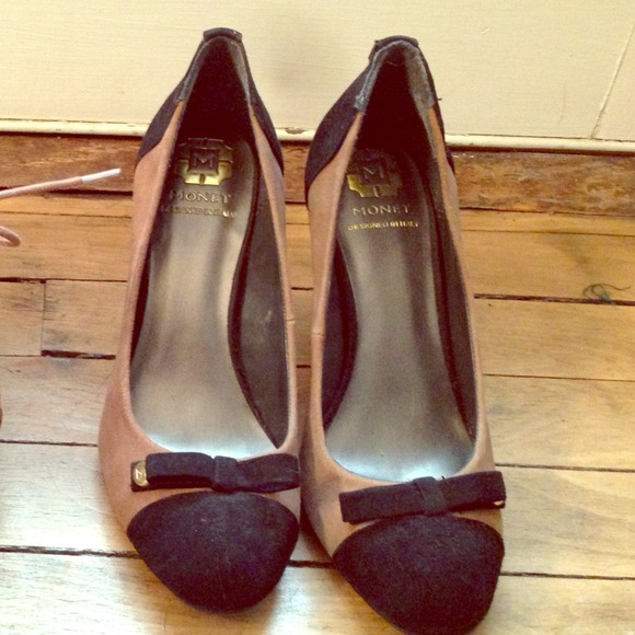 🚫SOLD🚫Monet Brown and Black heels! ADORABLE!